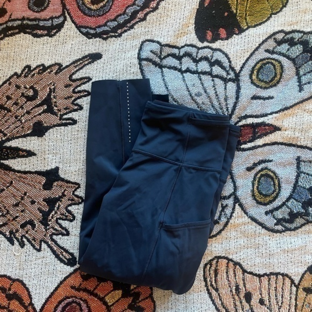 lululemon cropped leggings